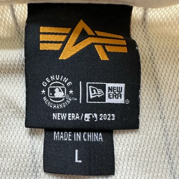 New York Yankees Tee - Picture 2 of 2